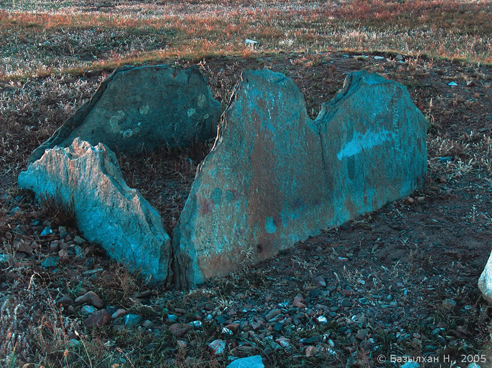 Ih Hanui NuurEr Erdene Mandal Anıtı (2)